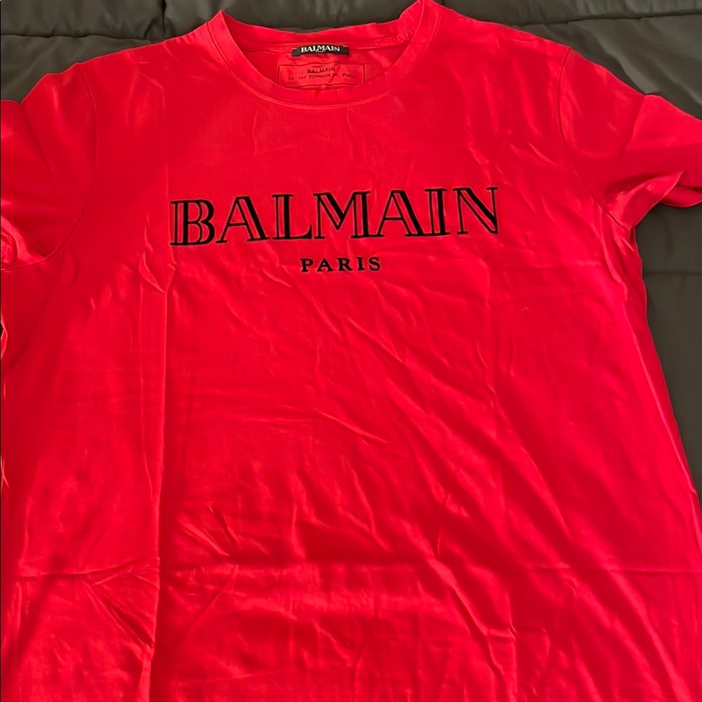 Balmain Paris Red T-Shirt size Large